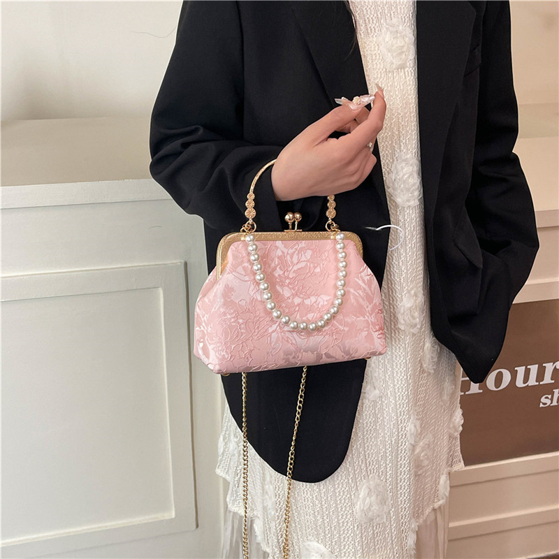 Vintage Classic Lace Bag pearl - đánh giá và giá Wedding Vendor
