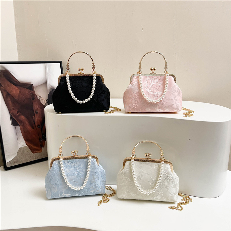 Vintage Classic Lace Bag pearl - đánh giá và giá Wedding Vendor